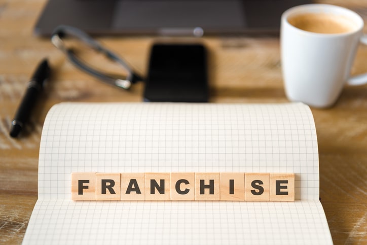 starting a vacation rental business franchise